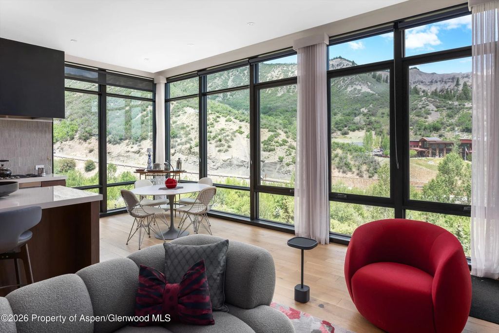 19 of 43 - 45 Wood Road 401, Snowmass Village, CO
