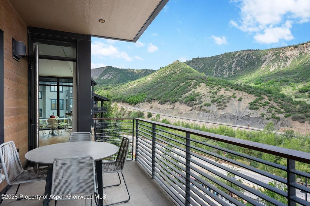 22 of 43 - 45 Wood Road 401, Snowmass Village, CO
