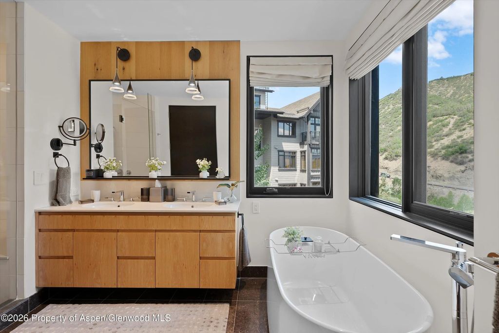 26 of 43 - 45 Wood Road 401, Snowmass Village, CO