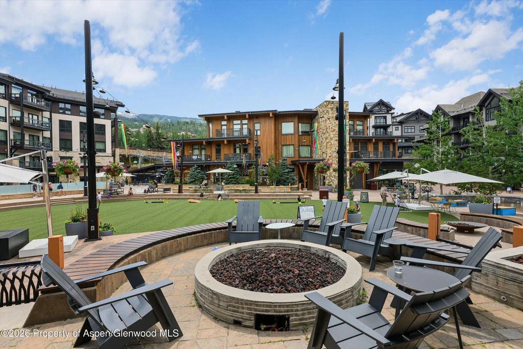 40 of 43 - 45 Wood Road 401, Snowmass Village, CO