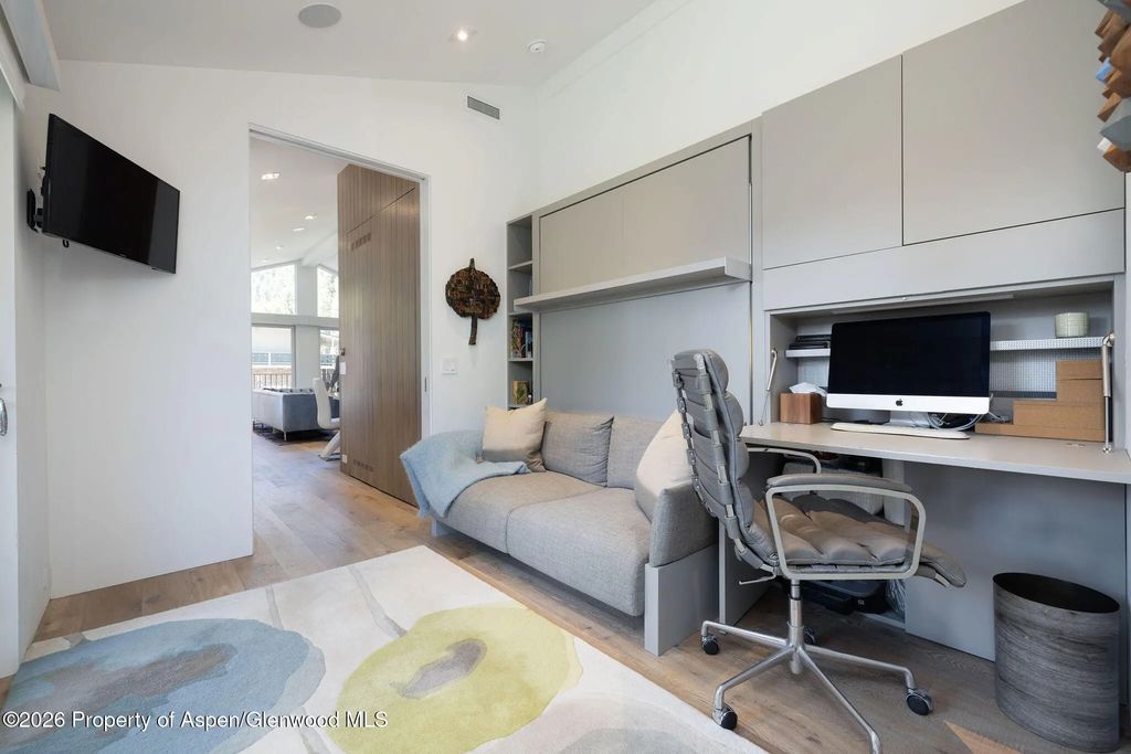 25 of 31 - 950 E Durant Avenue 4, Aspen, CO