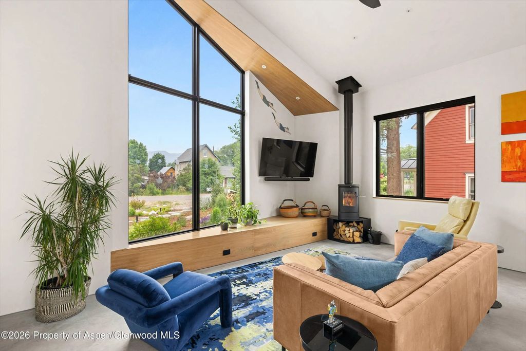 4 of 34 - 728 Euclid Avenue, Carbondale, CO