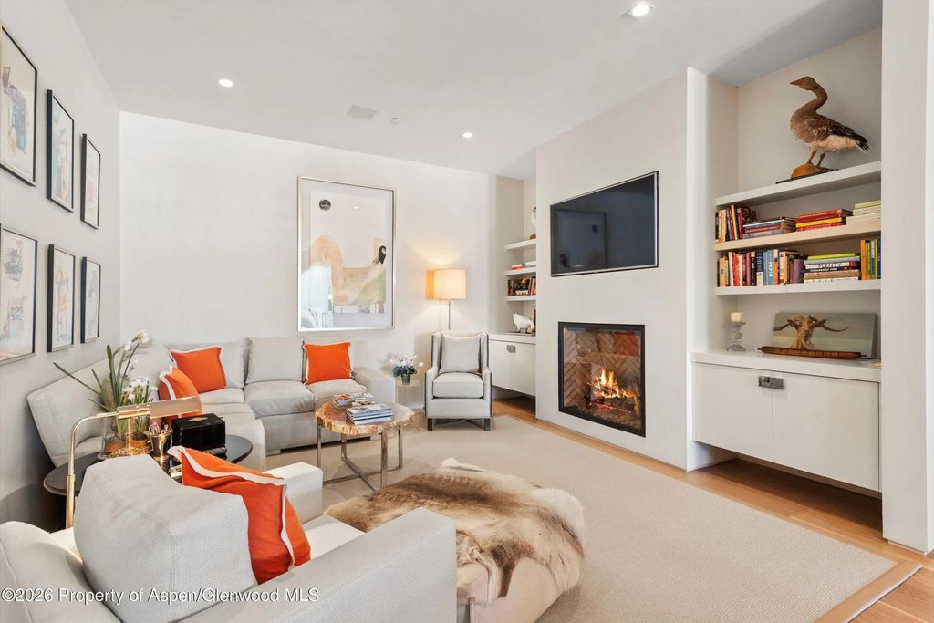 9 of 59 - 372 Sunnyside Lane, Aspen, CO