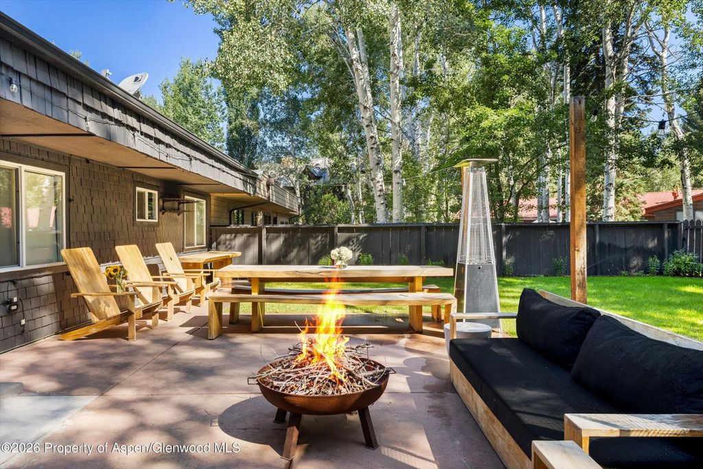 22 of 35 - 980 Cemetery Lane, Aspen, CO