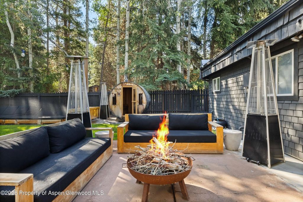23 of 35 - 980 Cemetery Lane, Aspen, CO