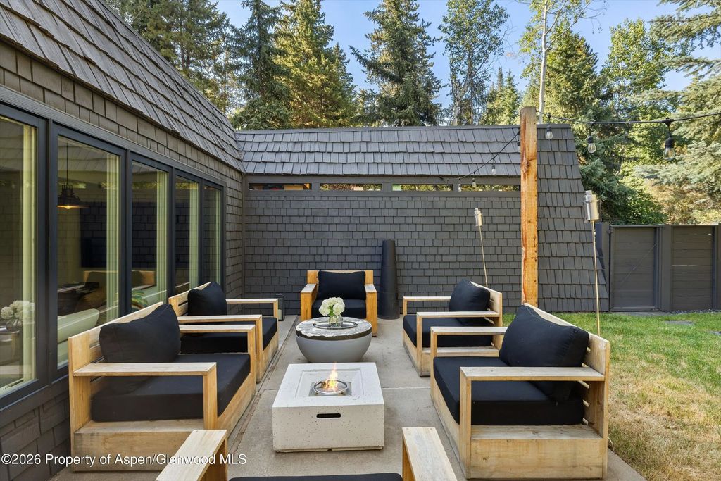 31 of 35 - 980 Cemetery Lane, Aspen, CO