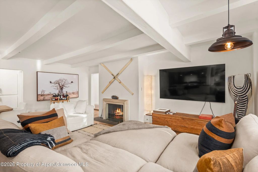 4 of 35 - 980 Cemetery Lane, Aspen, CO