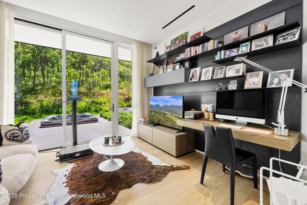 39 of 76 - 542 Carroll Drive, Aspen, CO