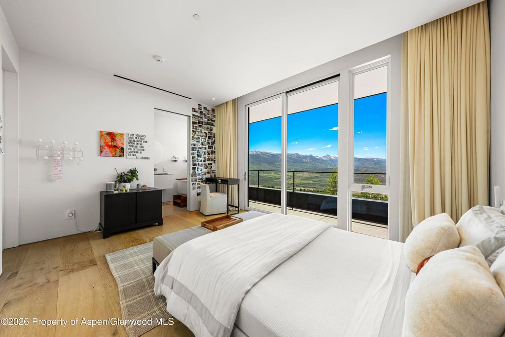 44 of 76 - 542 Carroll Drive, Aspen, CO