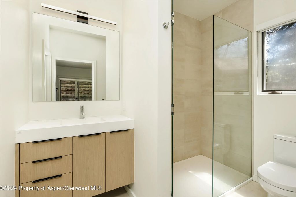 23 of 29 - 725 Castle Creek Drive, Aspen, CO