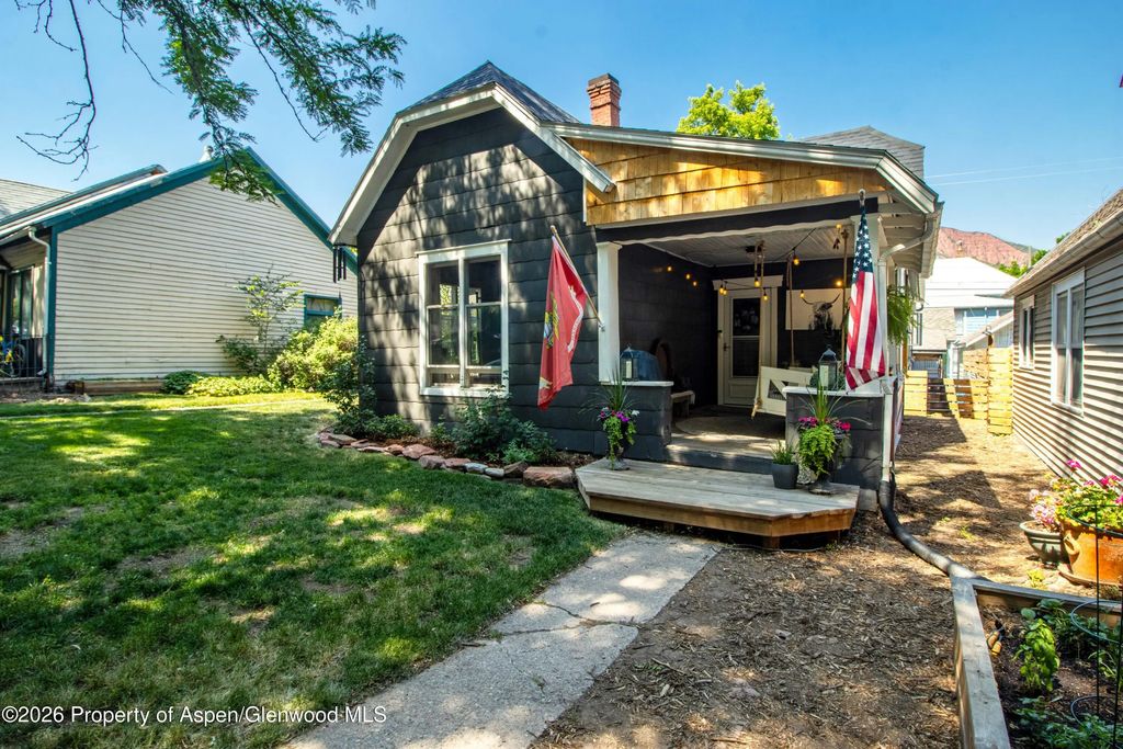 907 Blake Avenue, Glenwood Springs