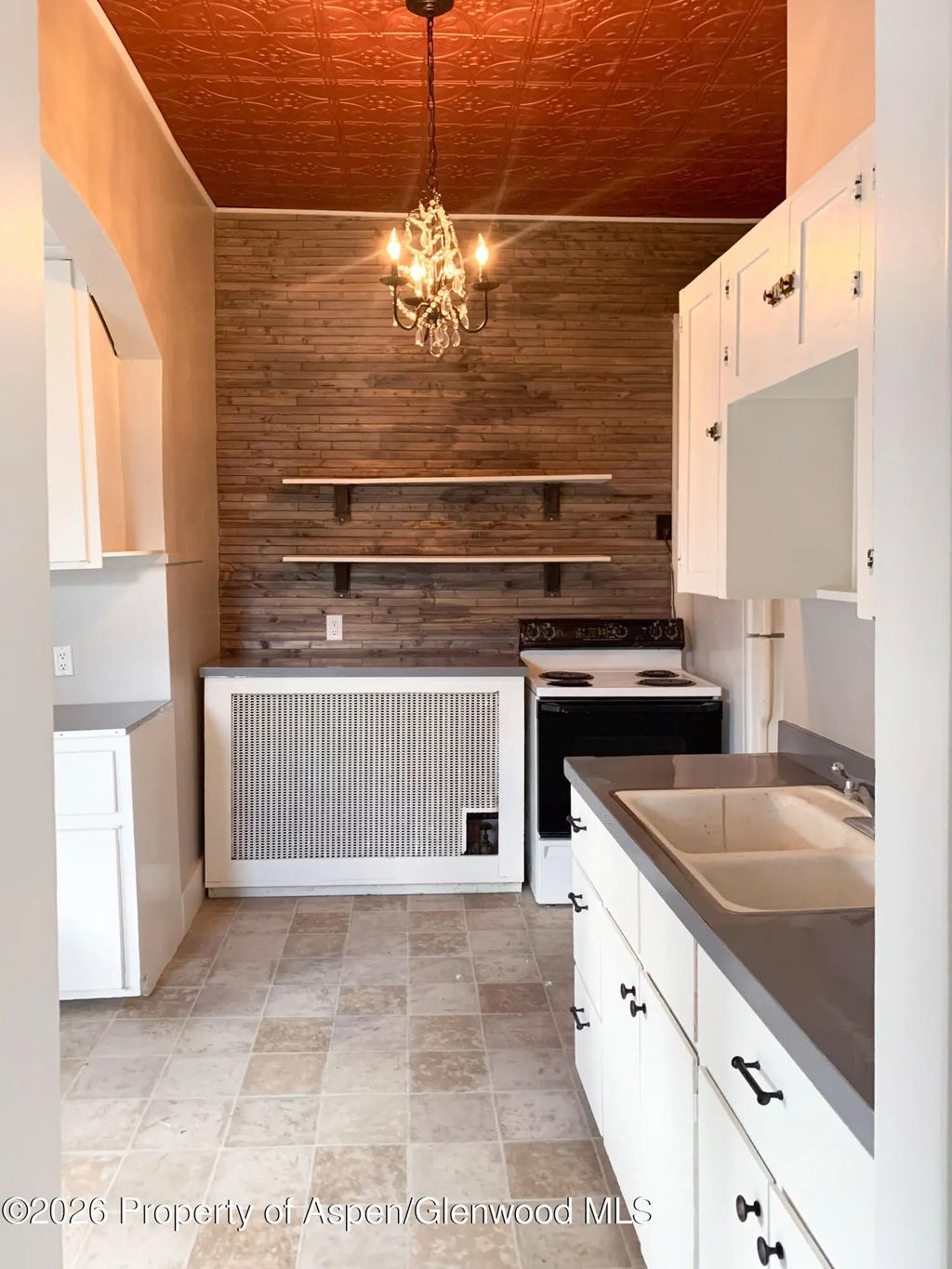 19 of 27 - 907 Blake Avenue, Glenwood Springs, CO