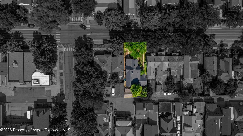 25 of 27 - 907 Blake Avenue, Glenwood Springs, CO