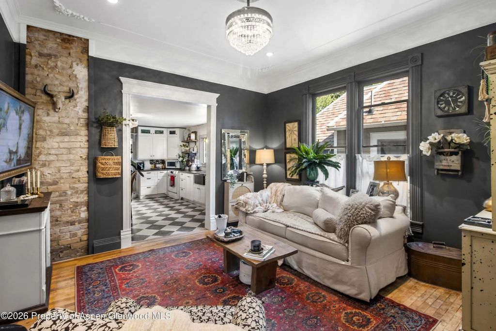 6 of 27 - 907 Blake Avenue, Glenwood Springs, CO