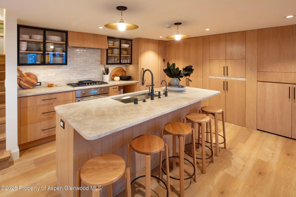 4 of 13 - 800 S Mill Street 201, Aspen, CO