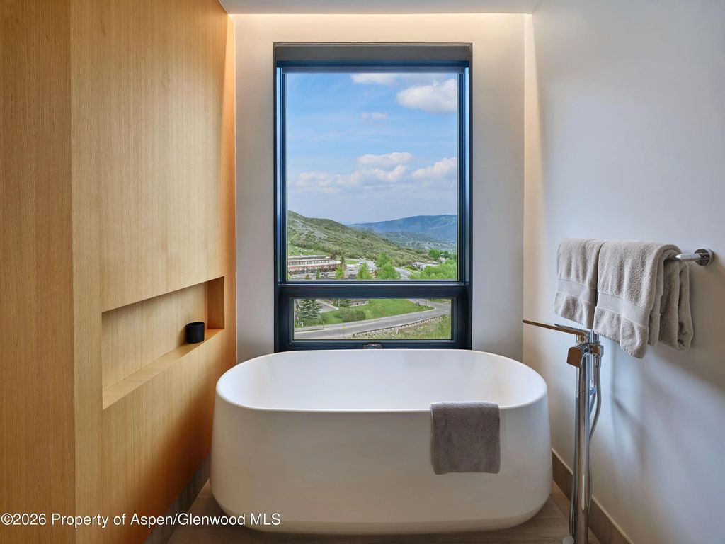 18 of 30 - 77 Wood Road 607 East, Snowmass Village, CO