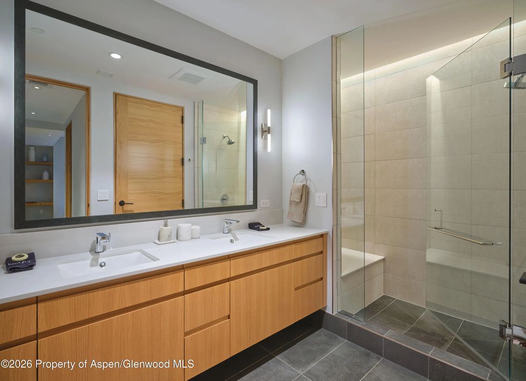 21 of 30 - 77 Wood Road 607 East, Snowmass Village, CO
