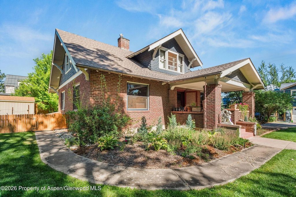 41 of 87 - 275 S 4th Street, Carbondale, CO