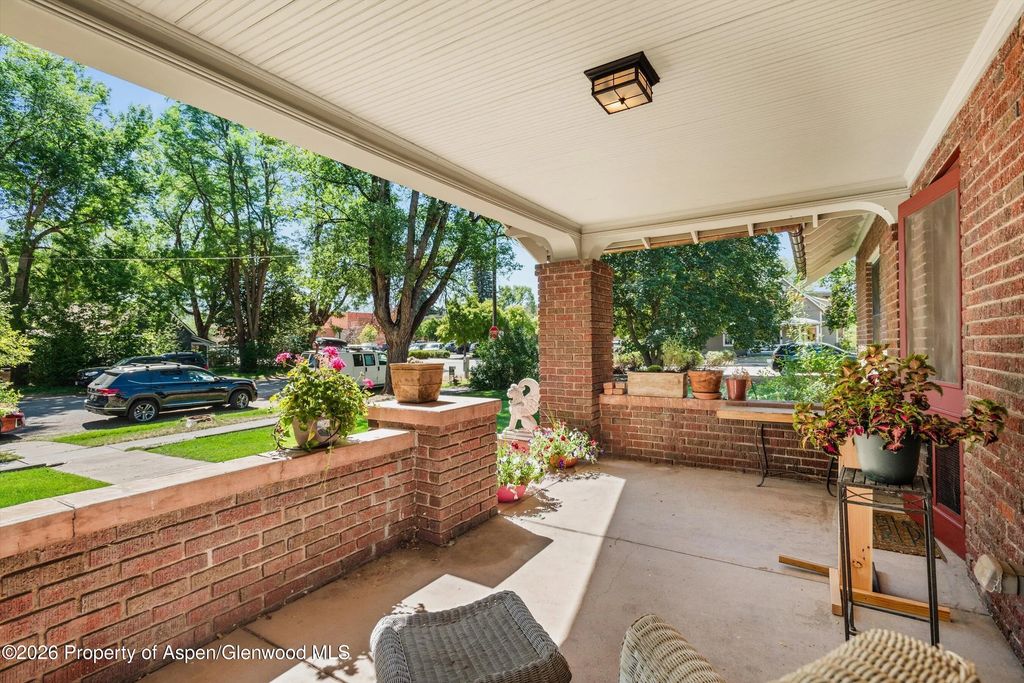 45 of 87 - 275 S 4th Street, Carbondale, CO