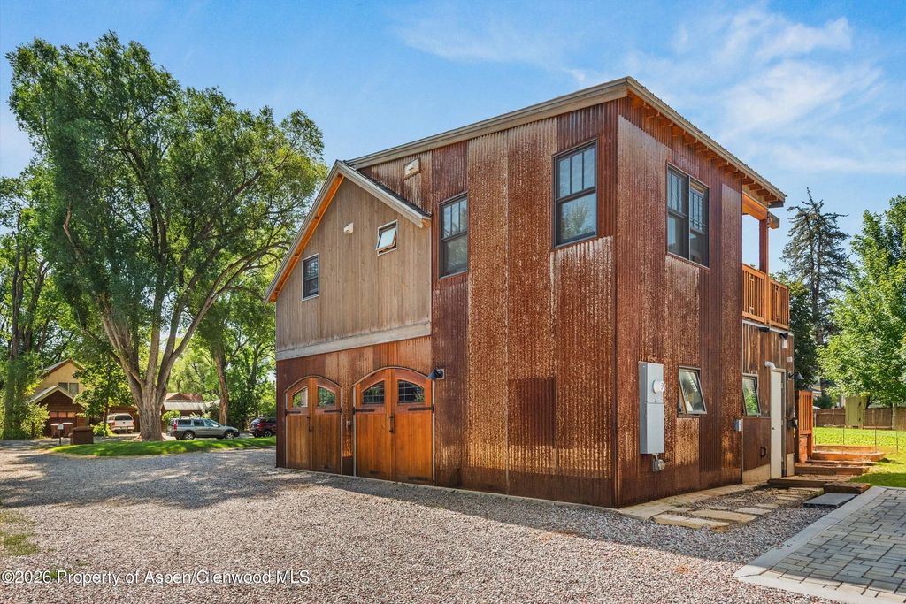 61 of 87 - 275 S 4th Street, Carbondale, CO