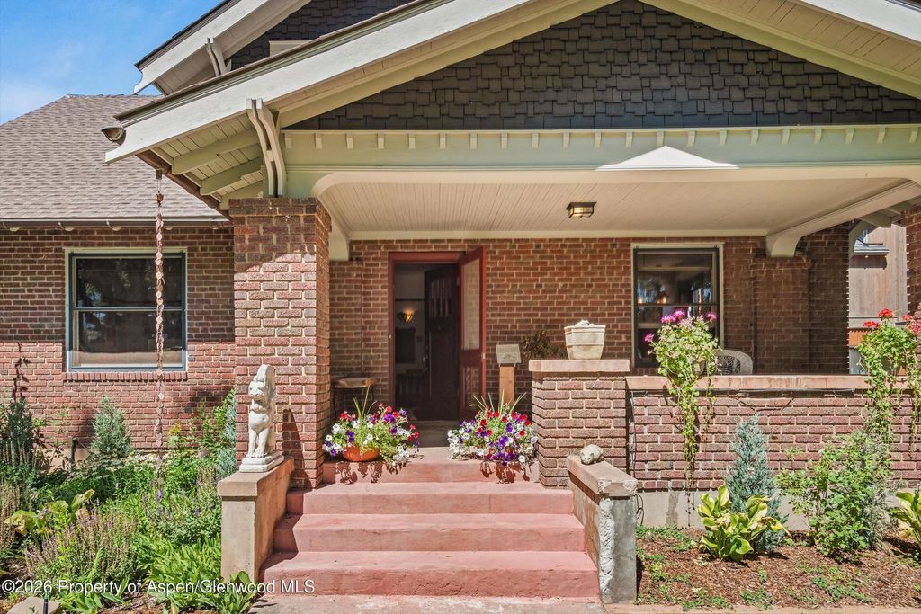 74 of 87 - 275 S 4th Street, Carbondale, CO
