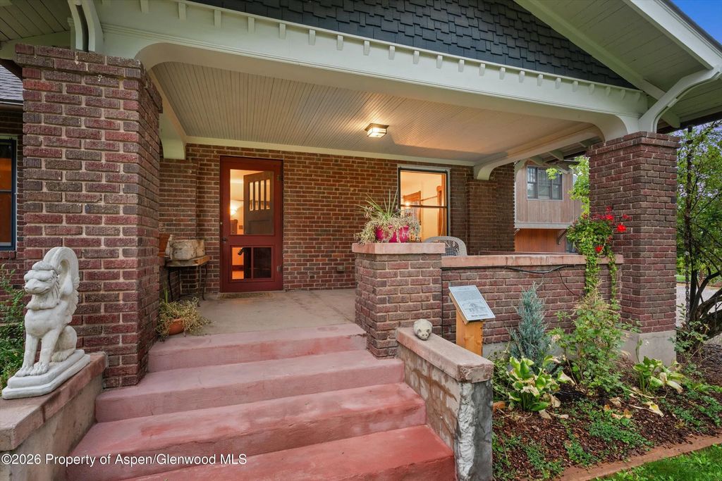 79 of 87 - 275 S 4th Street, Carbondale, CO