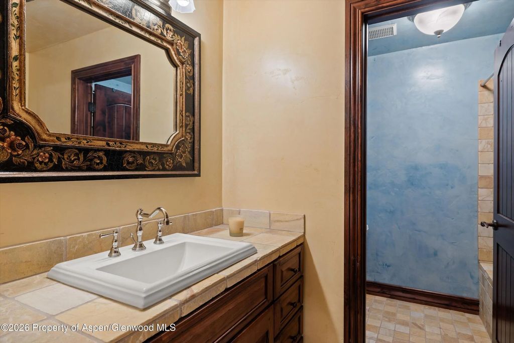 27 of 39 - 845 Hillcrest Drive, Basalt, CO