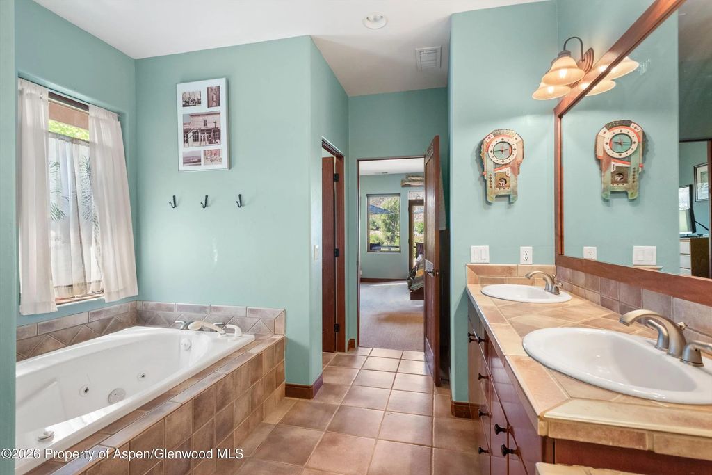 20 of 33 - 104 Pioneer Court, Carbondale, CO