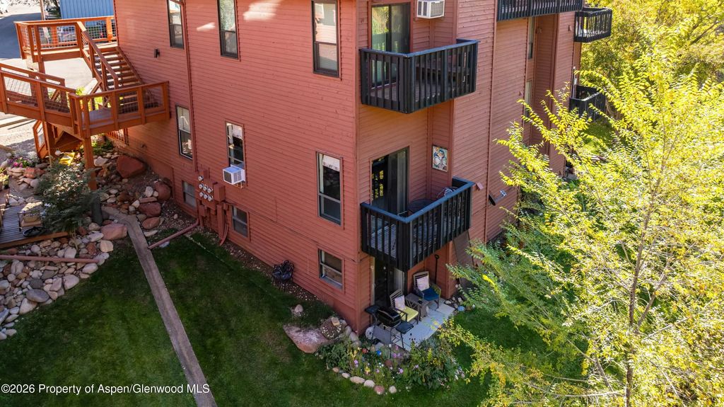18 of 19 - 2505 Cisar Court 3d, Glenwood Springs, CO