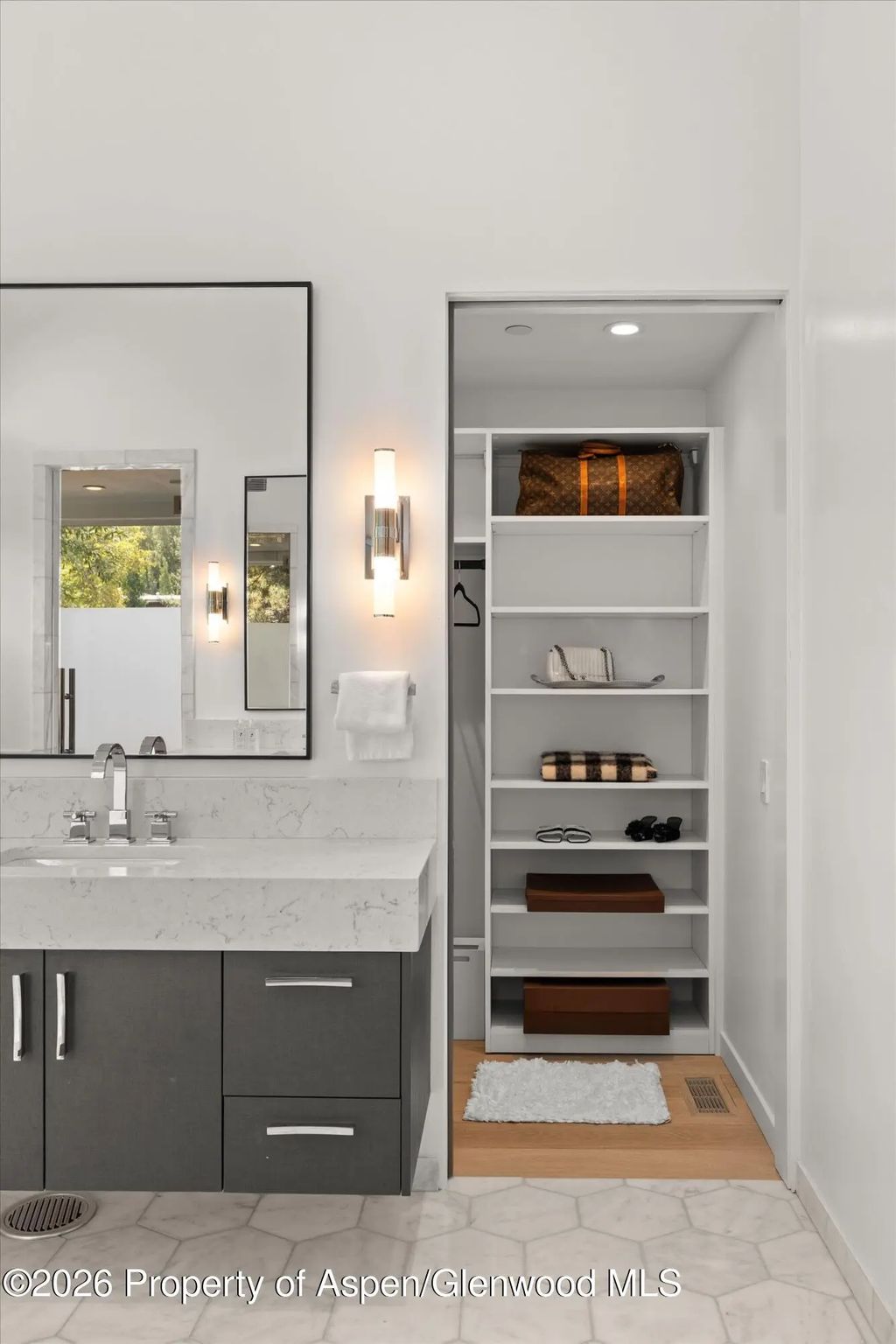 40 of 74 - 813 W Smuggler Street, Aspen, CO