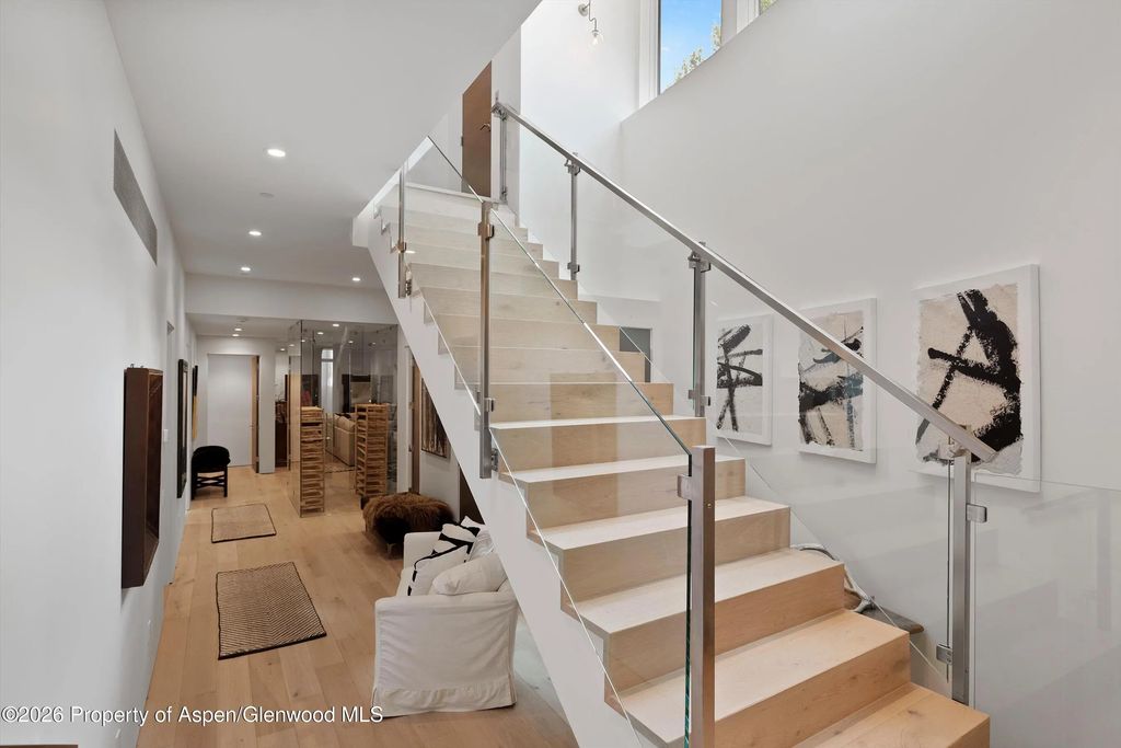 45 of 74 - 813 W Smuggler Street, Aspen, CO