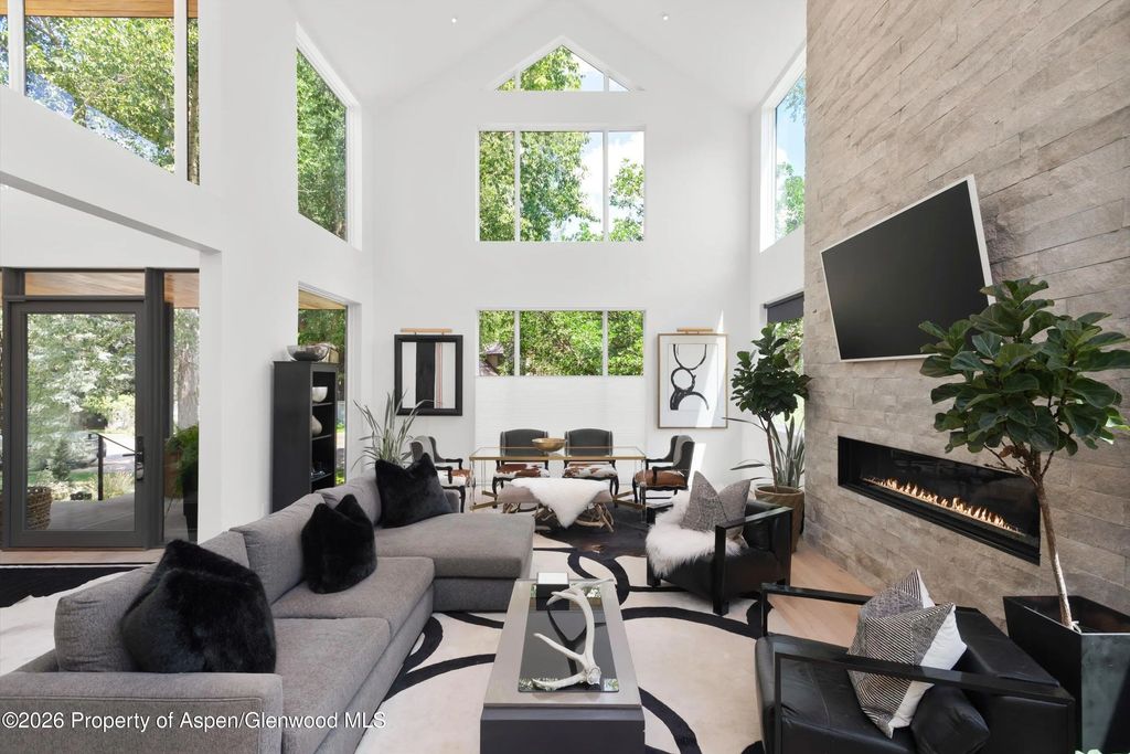 6 of 74 - 813 W Smuggler Street, Aspen, CO
