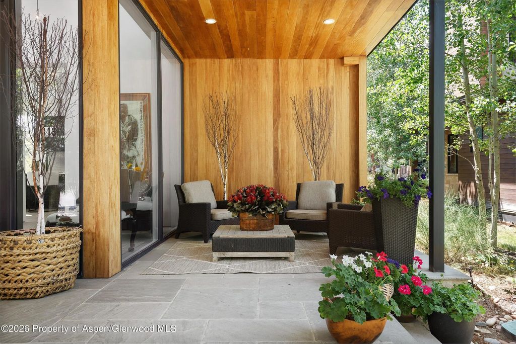 61 of 74 - 813 W Smuggler Street, Aspen, CO