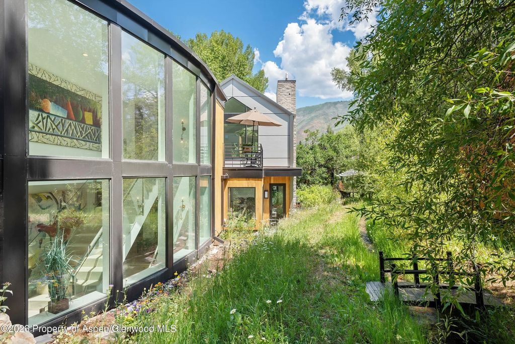 70 of 74 - 813 W Smuggler Street, Aspen, CO