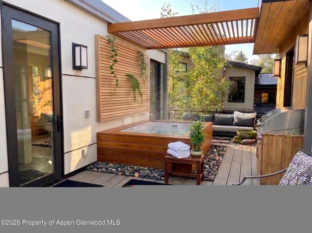 73 of 74 - 813 W Smuggler Street, Aspen, CO