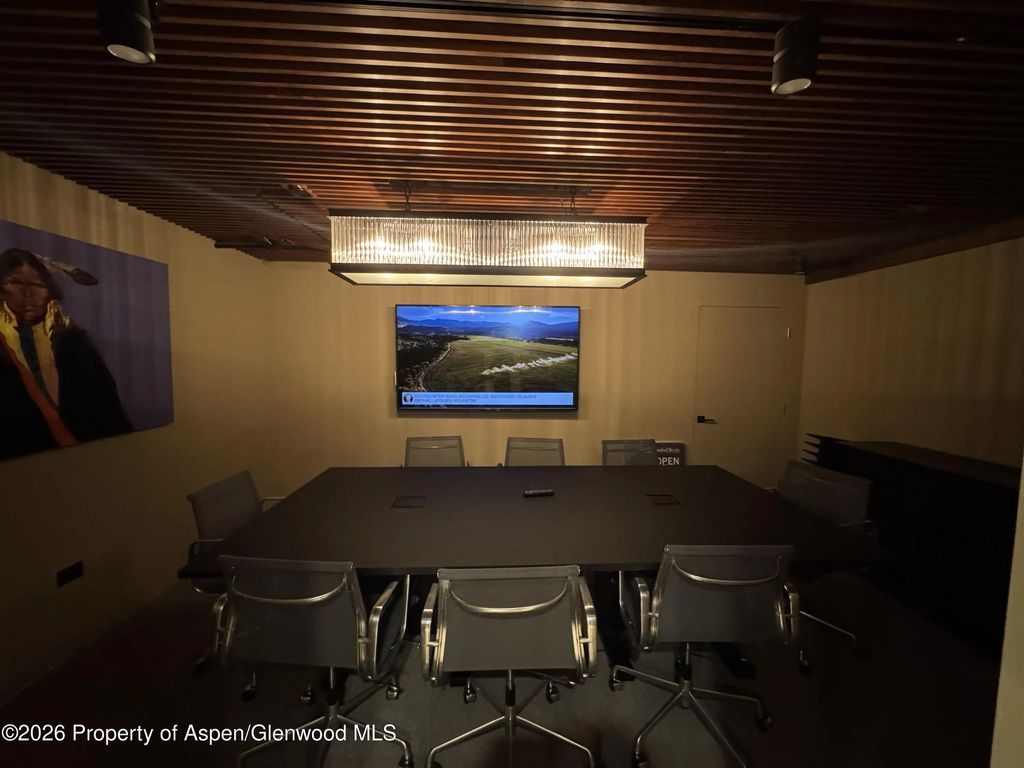 9 of 22 - 520 E Durant Avenue 102, Aspen, CO