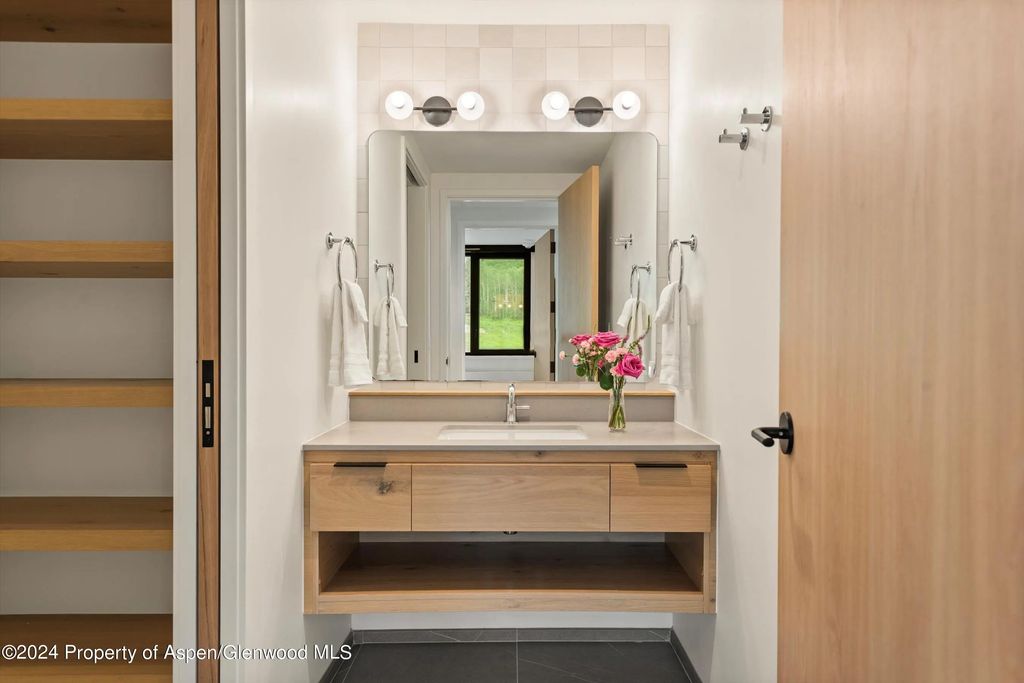 9 of 28 - 119 Wood Road 608, Snowmass Village, CO