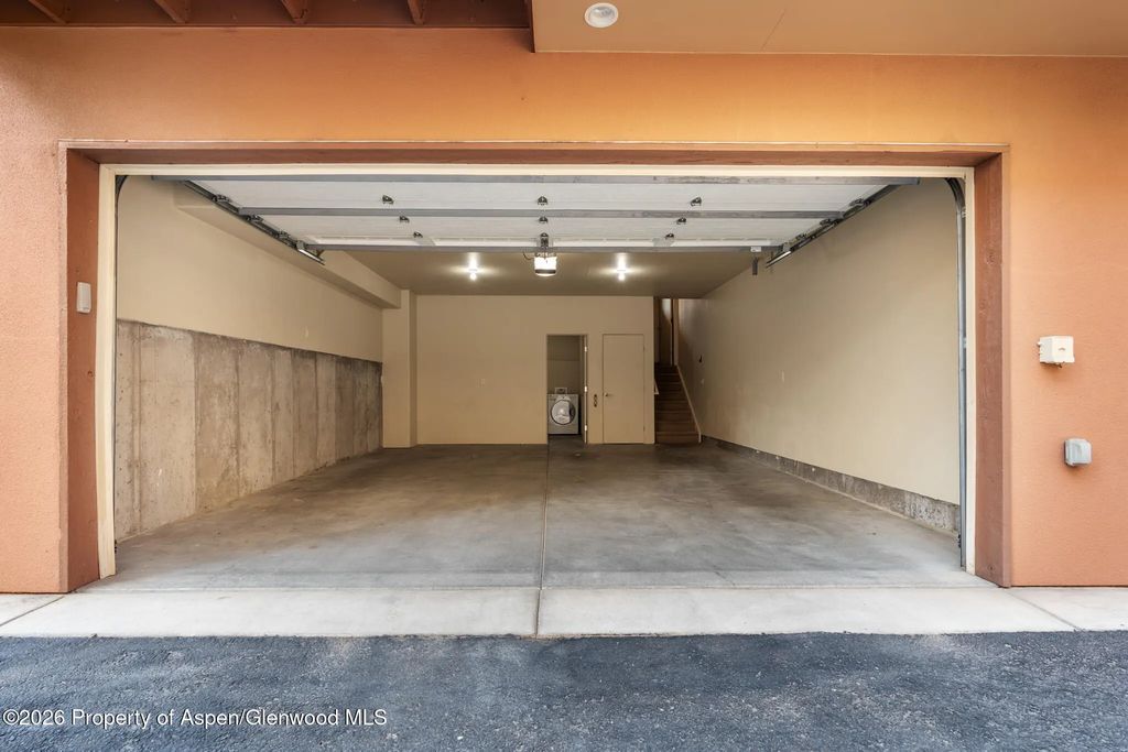 11 of 33 - 1032 Colorado Avenue, Carbondale, CO