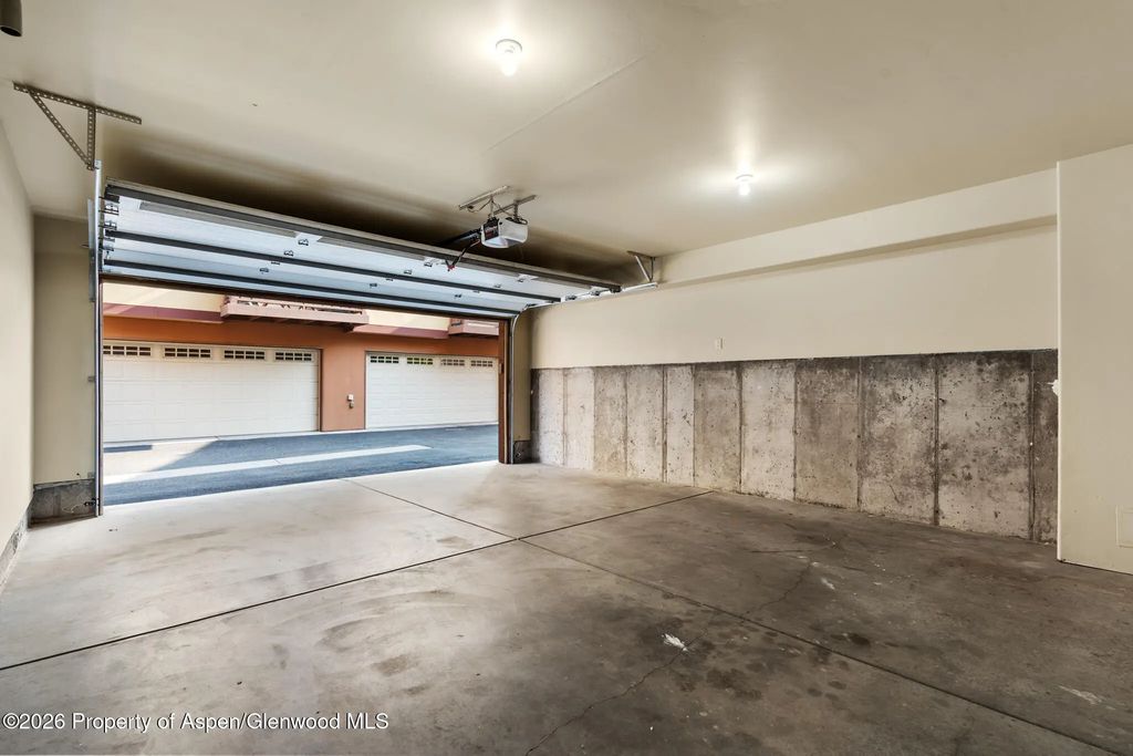 12 of 33 - 1032 Colorado Avenue, Carbondale, CO