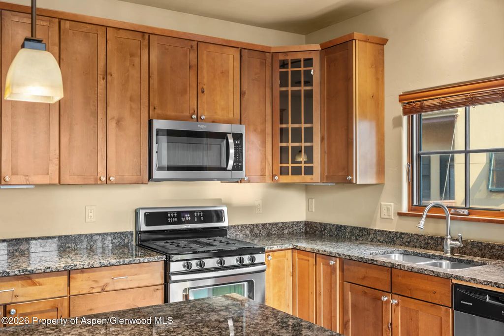 16 of 33 - 1032 Colorado Avenue, Carbondale, CO