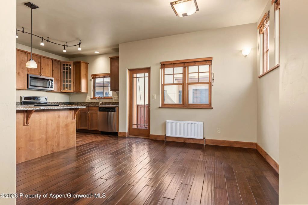 18 of 33 - 1032 Colorado Avenue, Carbondale, CO
