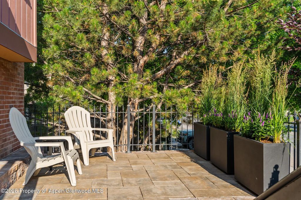 5 of 33 - 1032 Colorado Avenue, Carbondale, CO
