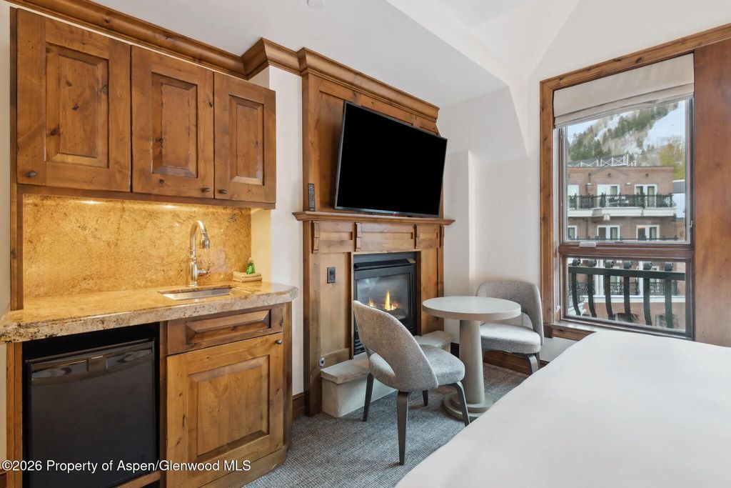 18 of 26 - 415 E Dean St., Unit 26, Week 33, Aspen, CO