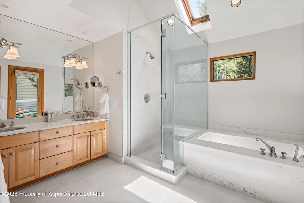 27 of 52 - 620 W Hallam Street, Aspen, CO