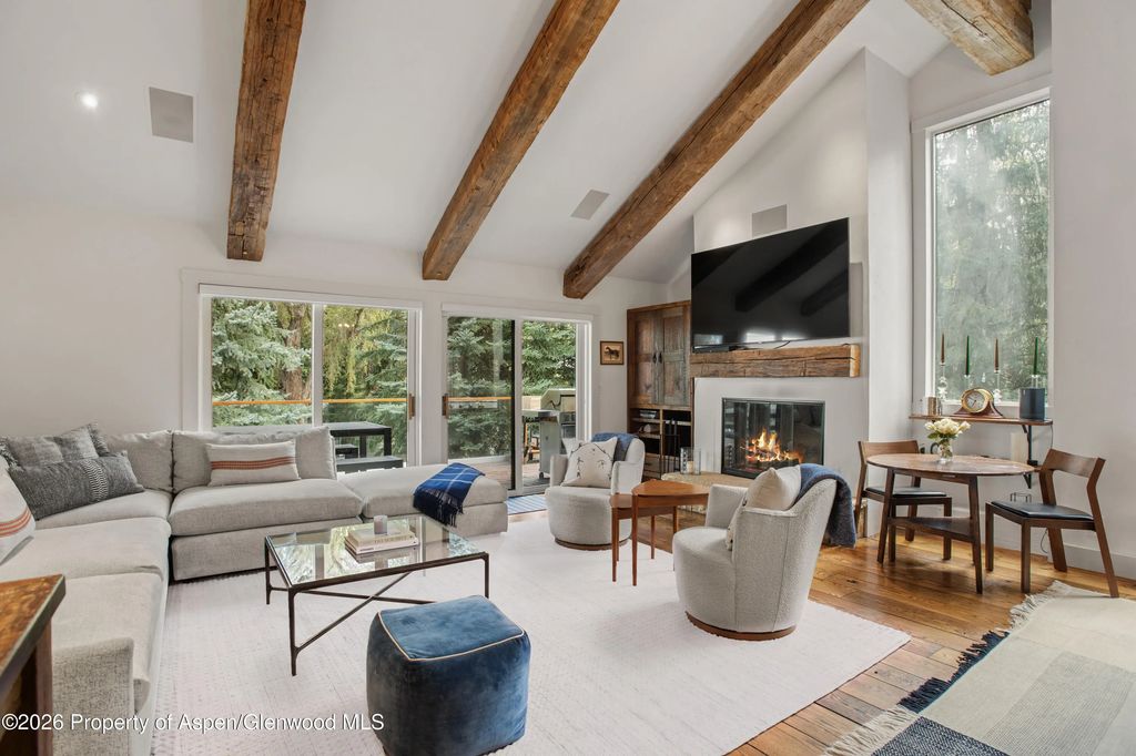 901 W Francis Street, Aspen