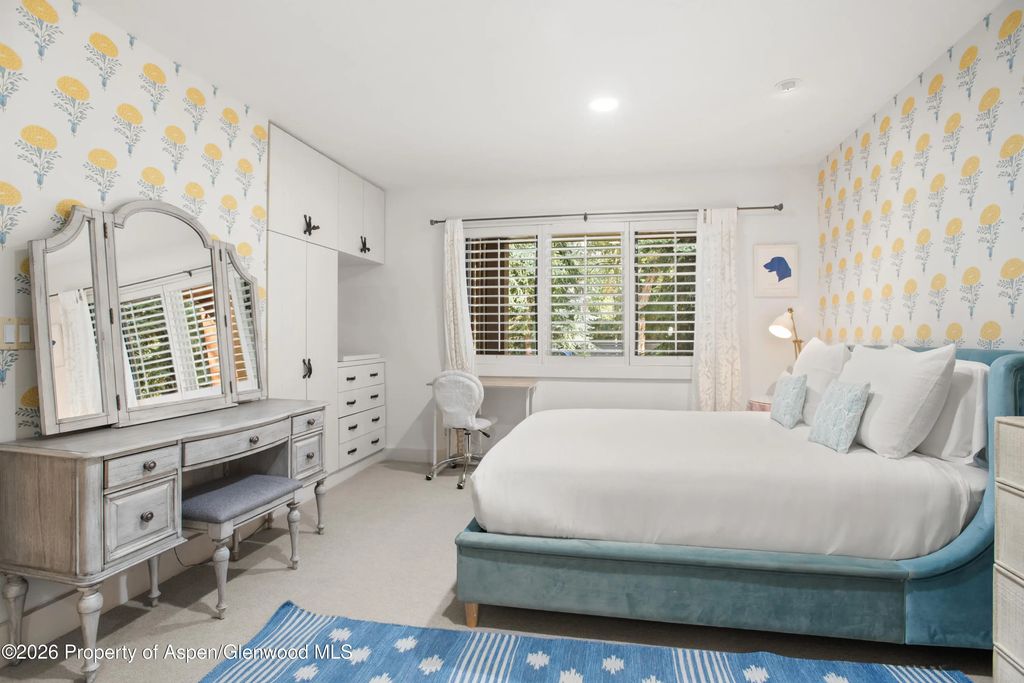 17 of 32 - 901 W Francis Street, Aspen, CO