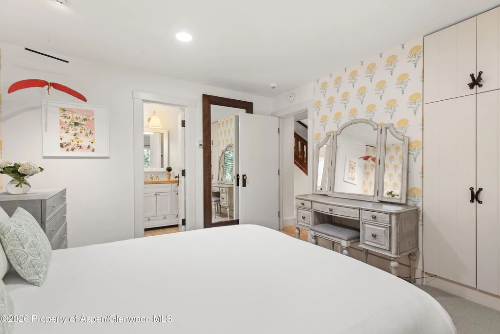 18 of 32 - 901 W Francis Street, Aspen, CO