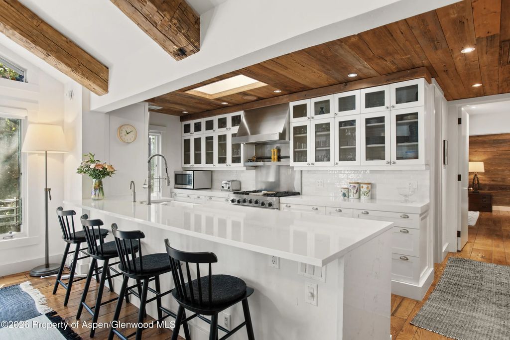 6 of 32 - 901 W Francis Street, Aspen, CO