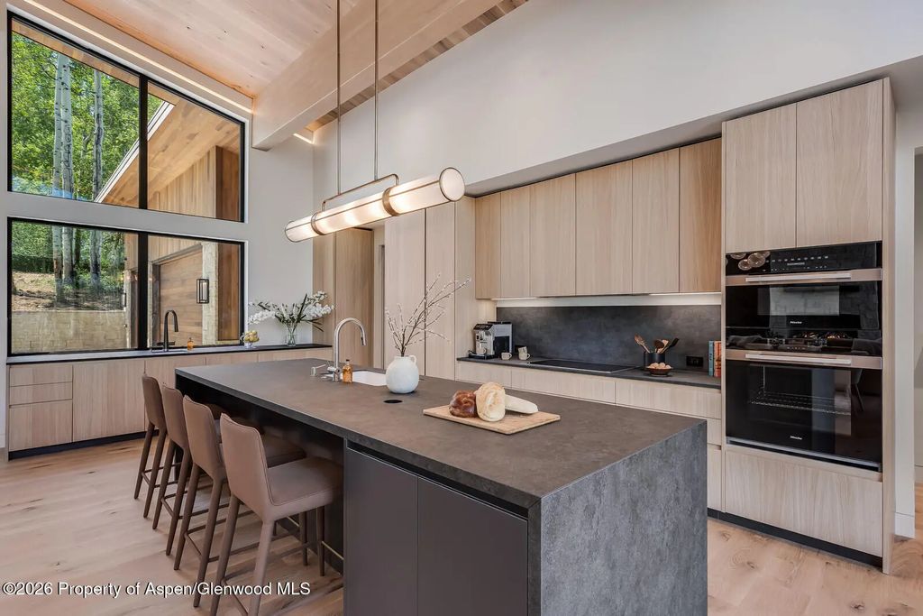 10 of 87 - 231 Maple Ridge Lane, Snowmass Village, CO