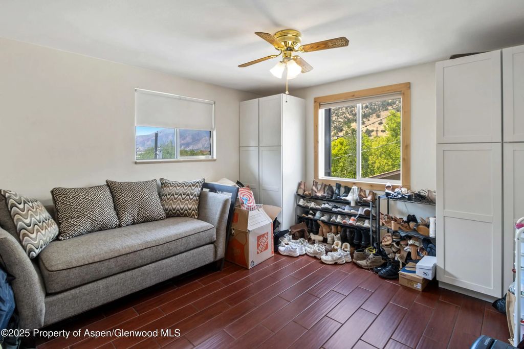 7 of 25 - 732 Minter Avenue, Glenwood Springs, CO